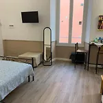 Domus L’Aurea